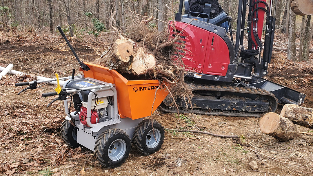 QUADro Mini Dumper: The Multipurpose Tool for Outdoor Work